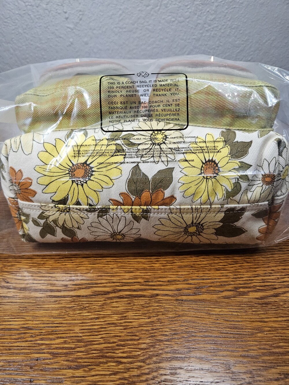 Coach Cargo Shoulder Bag With Floral Print - Picture 7 of 8